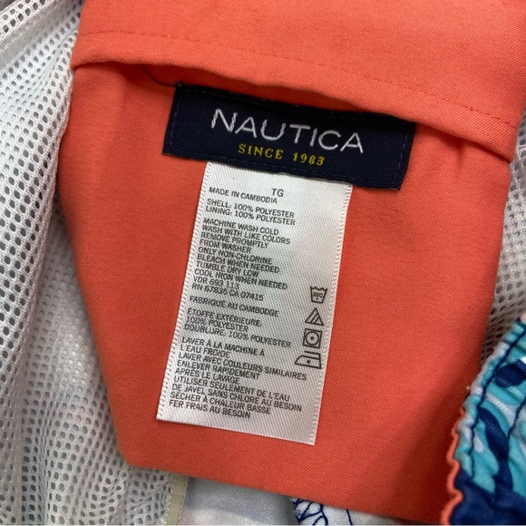 Nautica fish ocean sea life swim trunks. Size XL - Picture 4 of 9